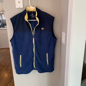 Southern Tide Men’s Large Vest